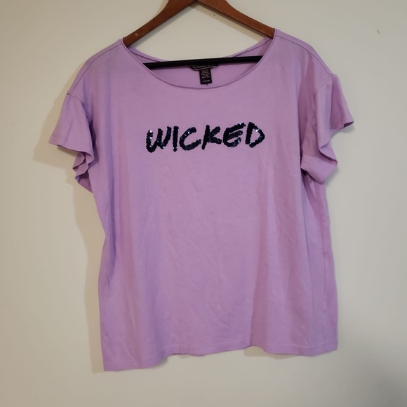 Victoria’s Secret t-shirt with sequins - Picture 1 of 9